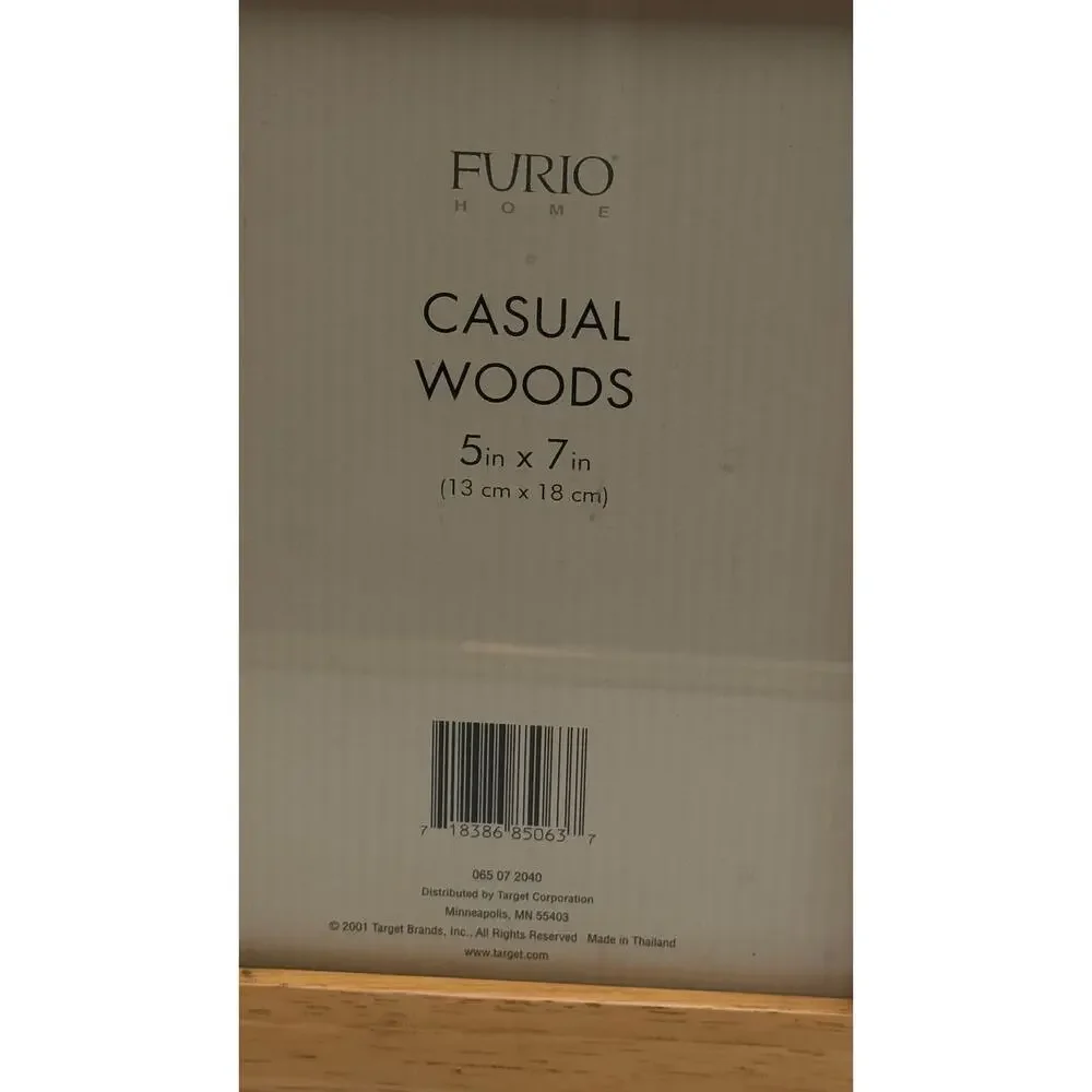 Picture frame Furrio Casual Woods Natural Wood Tabletop Picture Frame 5x7